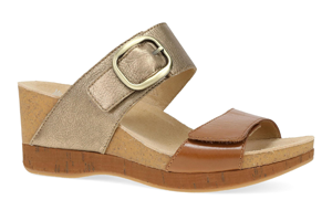 Dansko Shannon: Gold Tan Leather Sandal