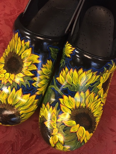 sunflower clogs