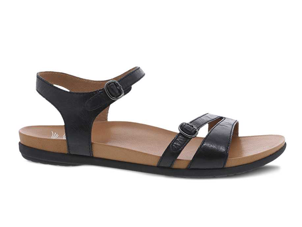 Dansko patent leather on sale sandals